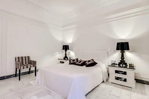 Avenue Des Champs Elysees - Studio Ks *